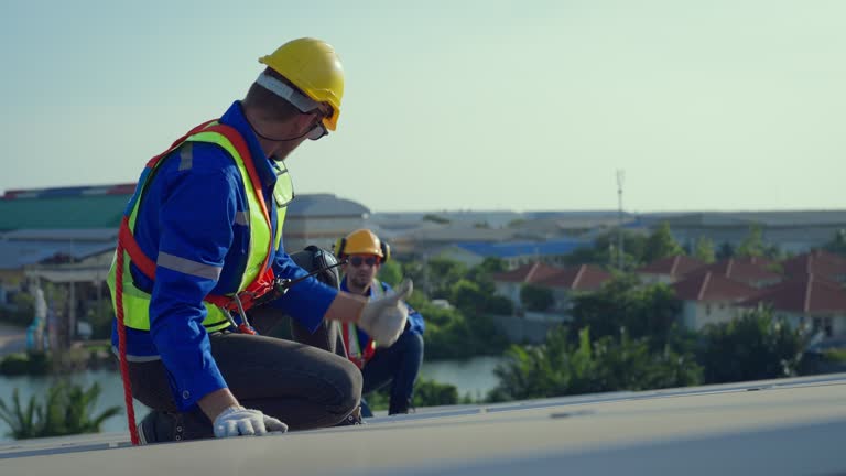 Best Roof Leak Repair  in Groesbeck, OH